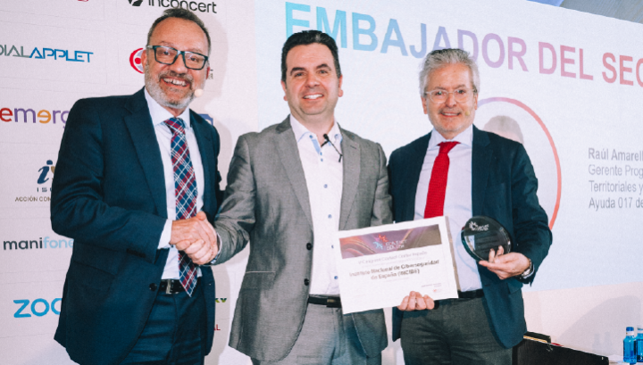 Premio “Embajador del Contact Center 2026” 