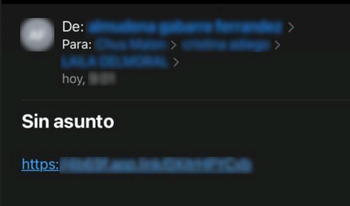 Se muestra un correo sin asunto en el cual hay un enlace al artículo falso