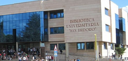 Universidad de león (Biblioteca San Isidoro)