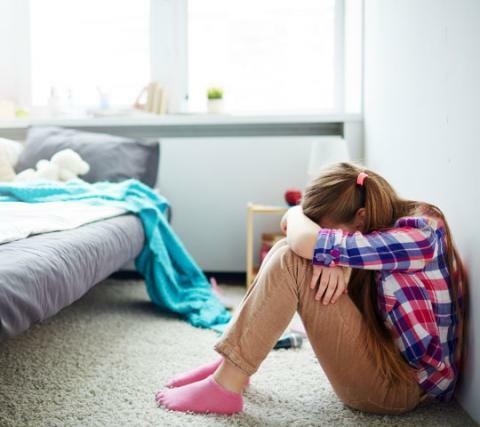 Ciberbullying o ciberacoso escolar, daño intencional y repetido, entre menores con medios digitales